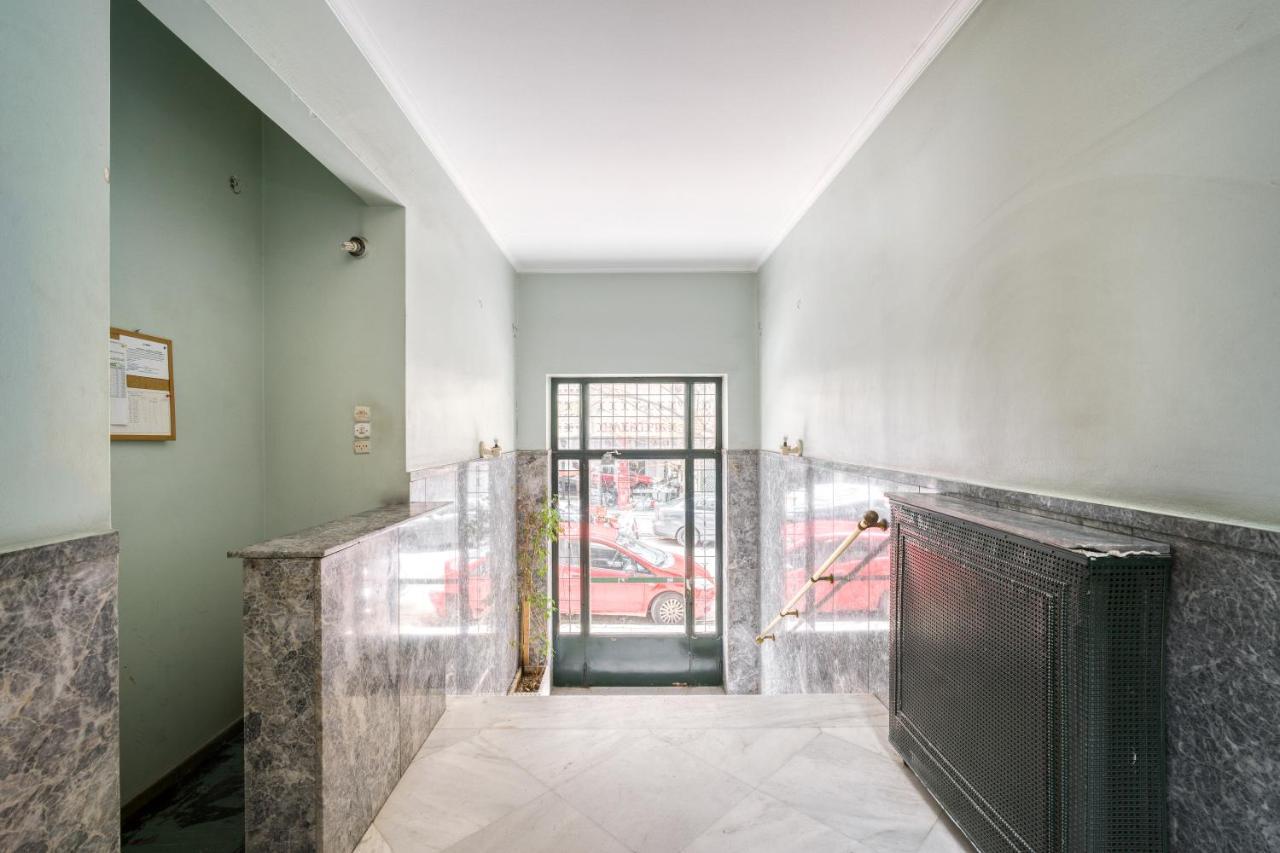 Stylish, Sunny New 2 Bedroom, Prime Central Atenas Exterior foto