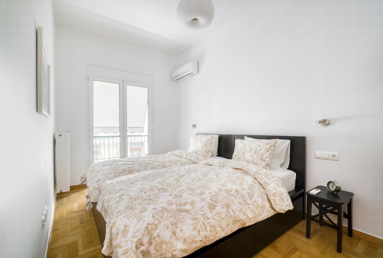 Stylish, Sunny New 2 Bedroom, Prime Central Atenas Exterior foto